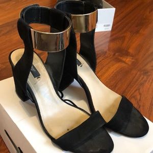 Zara basic 2 inch heel sandals
